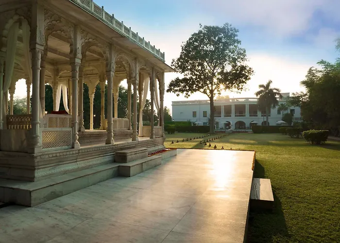 Taj Nadesar Palace