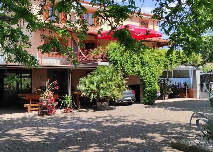 Guesthouse Skofije Ob Parenzani