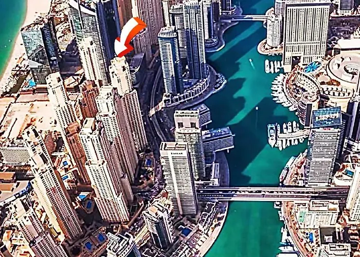 Homestar, Jumeirah Beach Hostel - Jbr - Pool, Beach, Metro