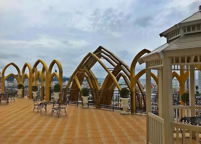 Сity center hotels Lk President