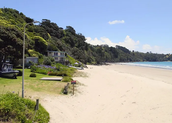 Waiheke Backpackers Hostel