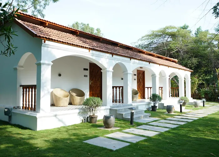 Resort: Brown Town Resort & Spa