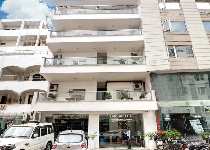 Cheap hotels Emporio Dx - New Delhi Railway Station - Paharganj