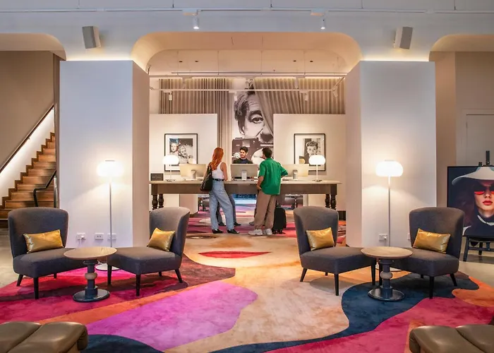 Resorts Guide Indigo Melbourne On Flinders, An Ihg