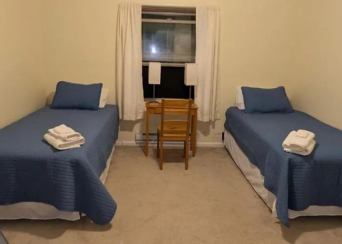 Twin Room Near Hillsboro