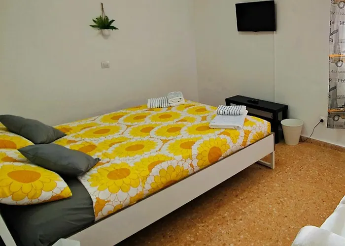 Ana'S House - Rooms In Private Home