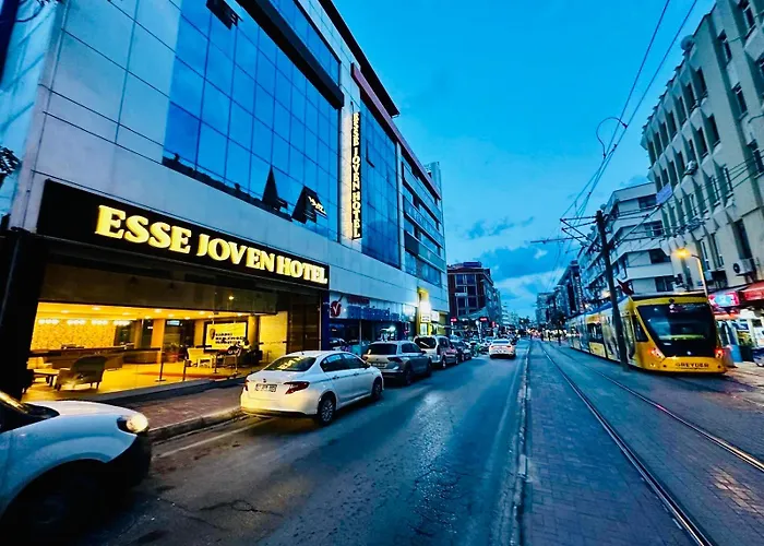 Esse Joven Hotel