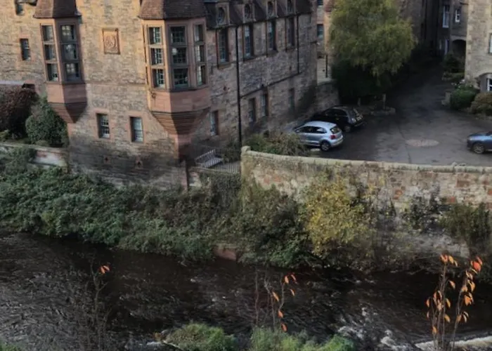 Apartment: Dean Village Cottage
