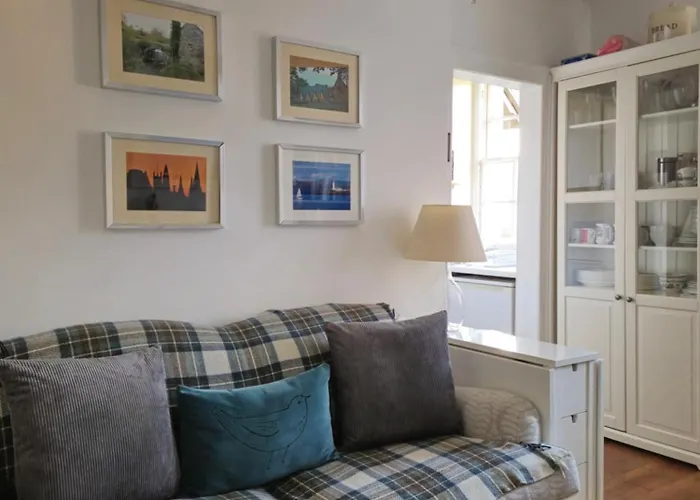 Apartment: Dean Village Cottage