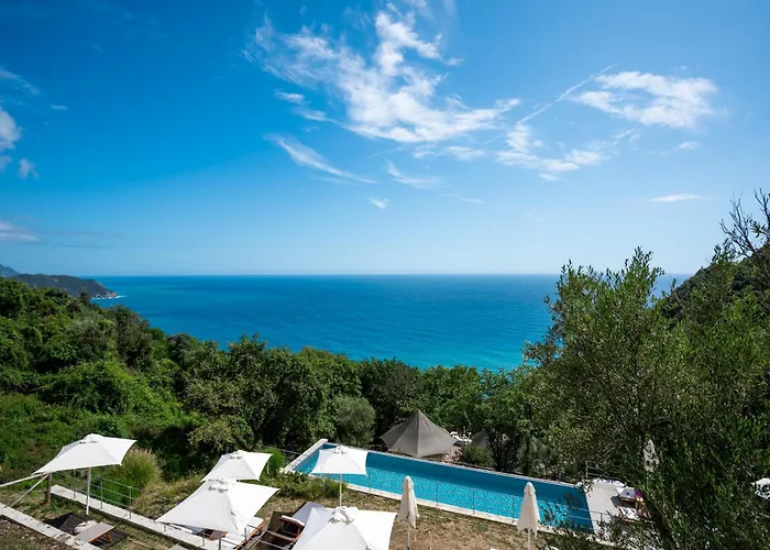 Hotel di lusso: Sesta Terra Natural Resort