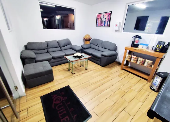 Cheap hotels Aquiles