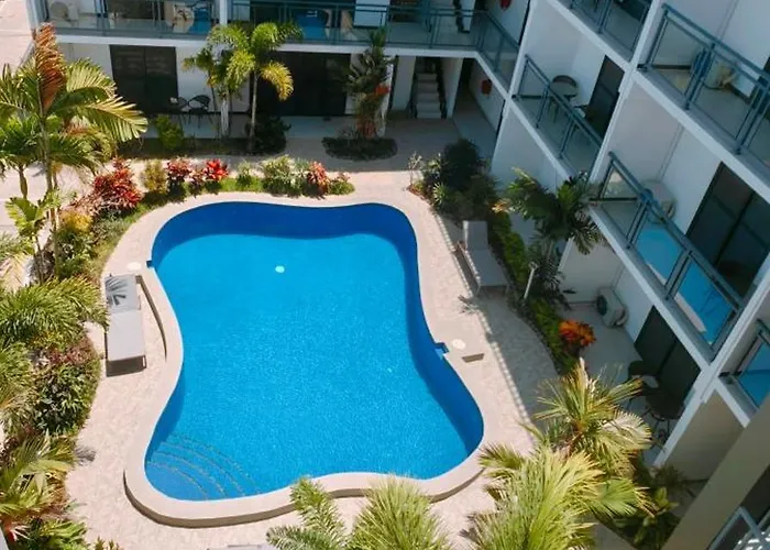 Ocean Breeze Apartment Hotel