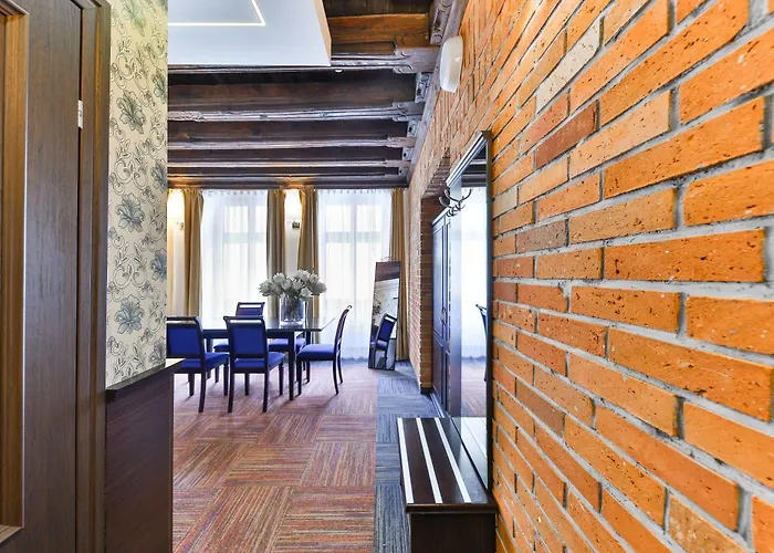 Cheap hotel: Palazzo Rosso Old Town