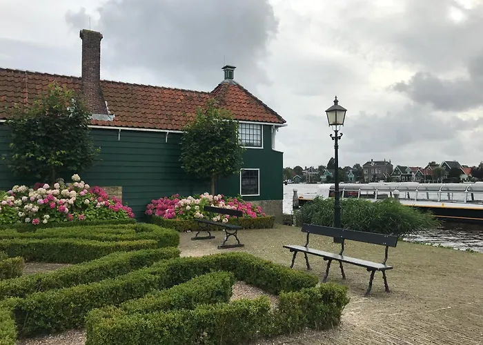 Stay Overnight At Windmill Village Zaanse Schans - Amsterdam
