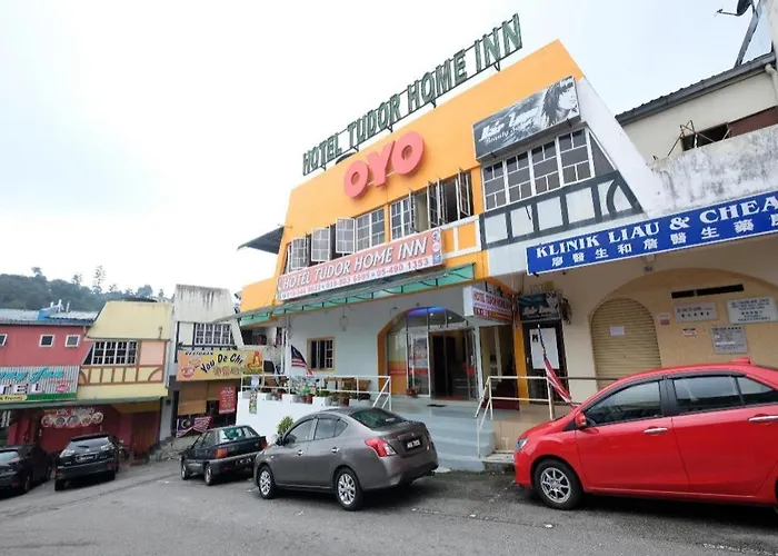 Oyo 44029 Tudor Home Inn