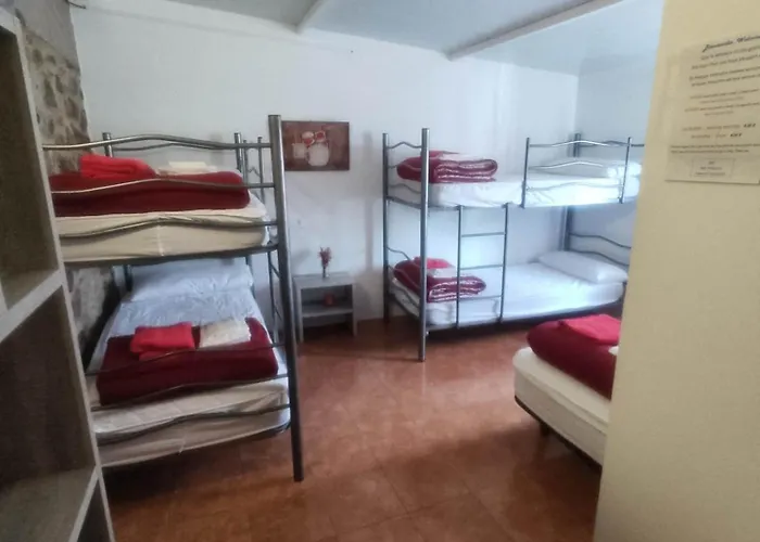 Albergue Vintecatro