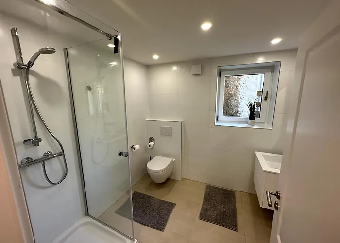 Helfant Luxembourg Deluxe Double Room 3