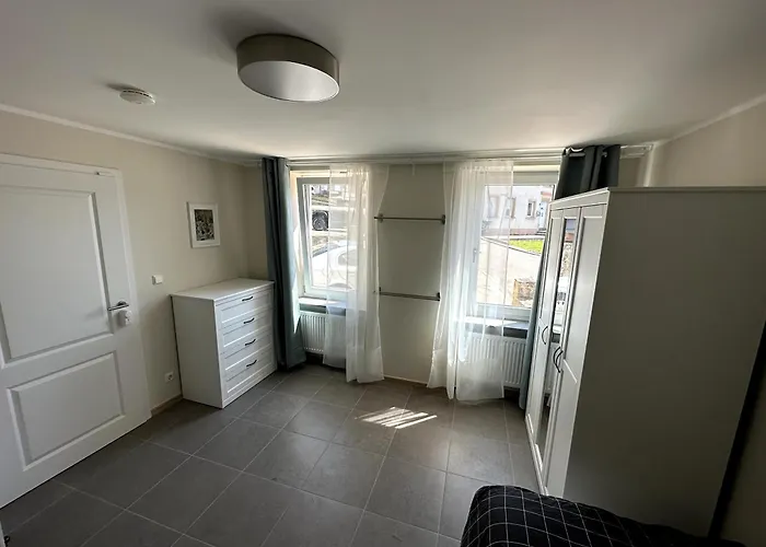 Helfant Luxembourg Deluxe Double Room 2