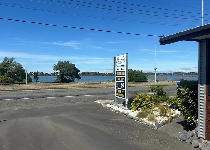The Rocks Motel