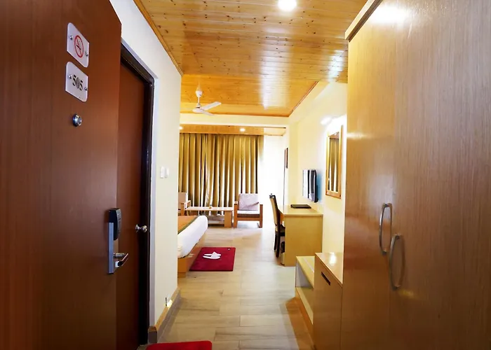 Treenz Hotel