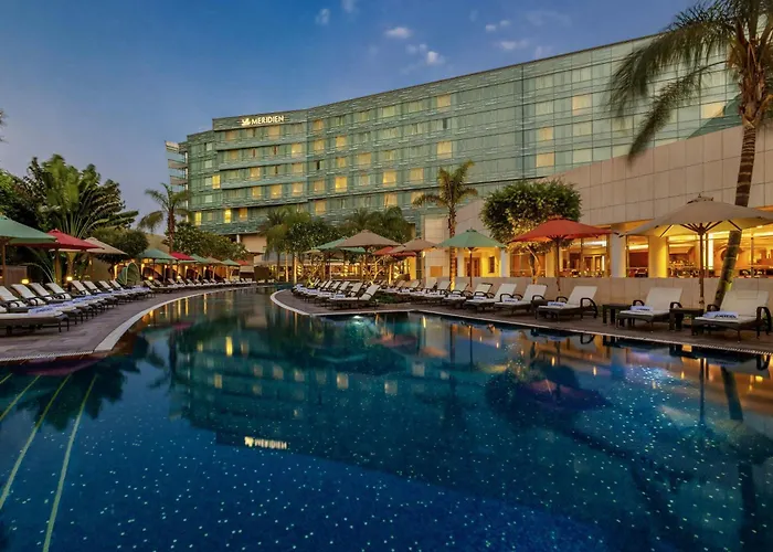 Romantic hotel: Le Meridien Cairo Airport