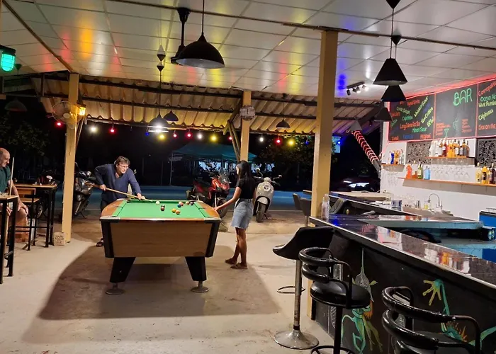 99Hostel&Bar Koh Chang