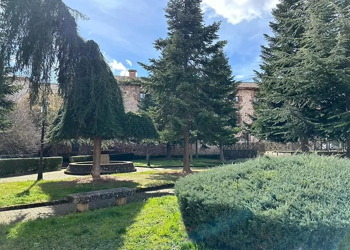 Hotel y Albergue Real Fabrica de Ezcaray