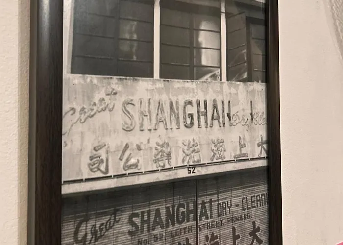 New Great Shanghai Female Hostel