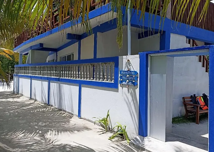 Kendhoo Holidays