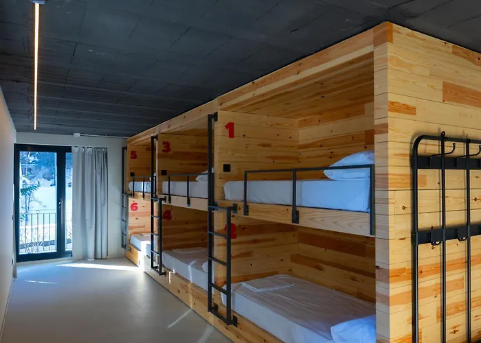 Ky Mountain Hostel Arinsal