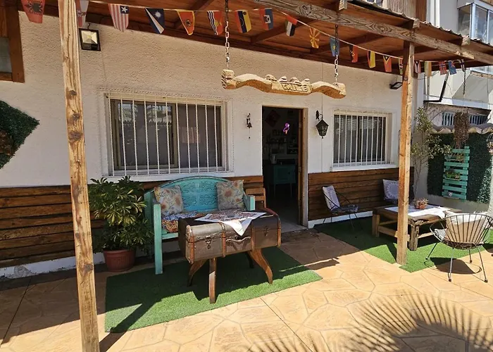 Hostal Sol Y Luna - Descanso A 10 Min Del Aeropuerto & Desayuno Incluido
