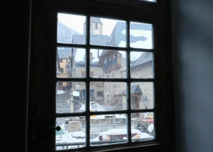 Hostel Baqueira - Refugi Rosta - Alanieve