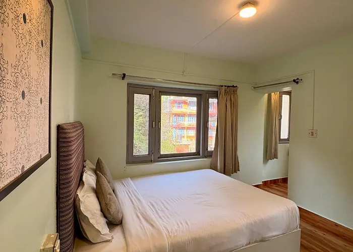 Eevolve Dharamkot - An Eco Hostel