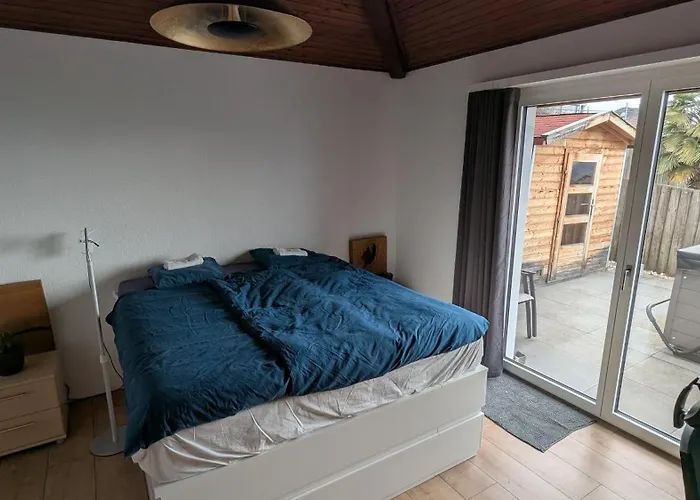 Young Backpackers Homestay