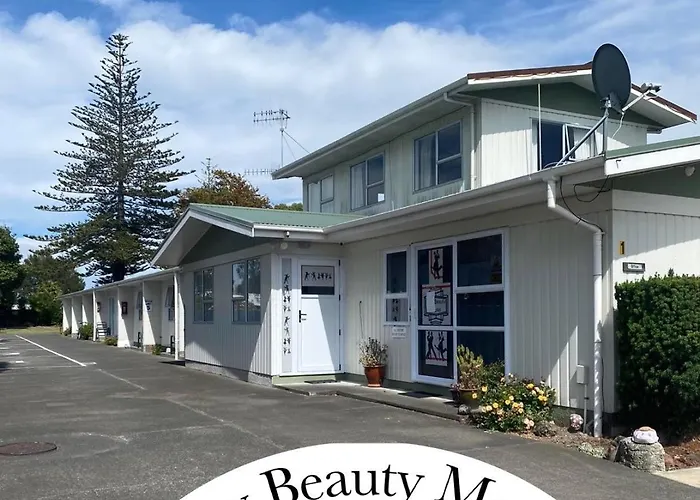 Bay Beauty Motel