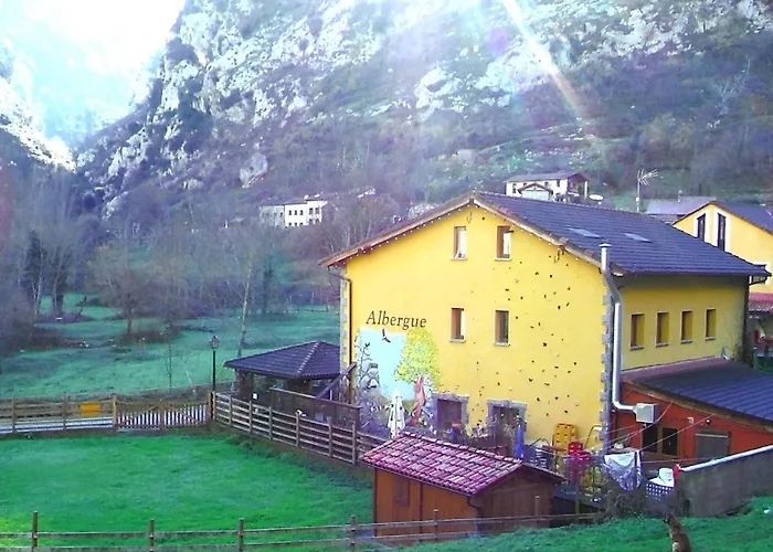 Albergue De Cain "El Diablo De La Pena"