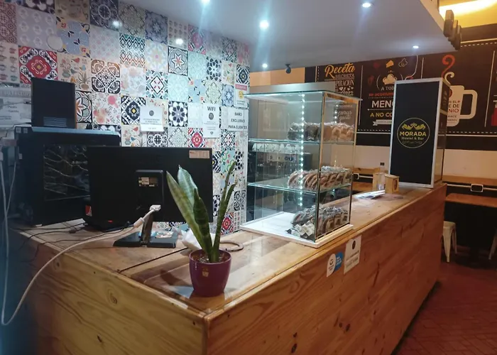  Morada &Bar
