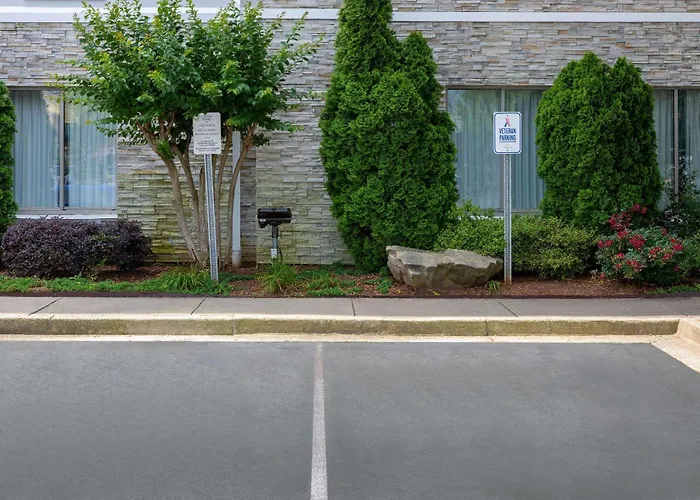 La Quinta By Wyndham Atlanta Airport North