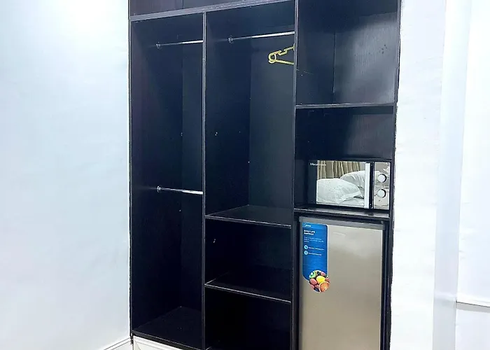Male Only Cheap Shared Bedspace