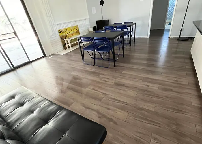 The Disney Hostel - Fullerton - Oc