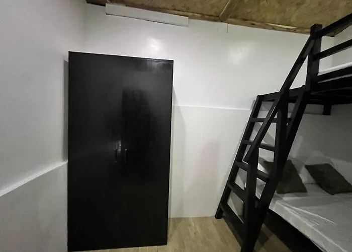 AA Hostel