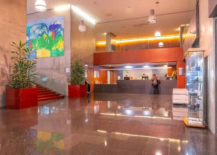 Vip Executive Arts Hotel