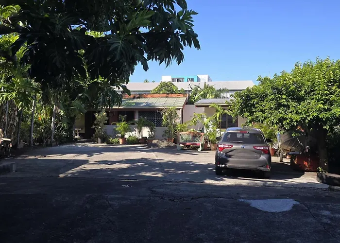 Selfstay Inn Faa'A