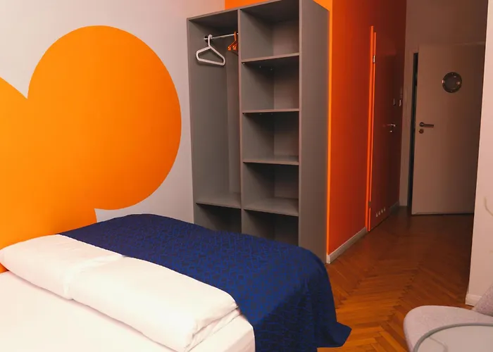 LazeMaze Hostel