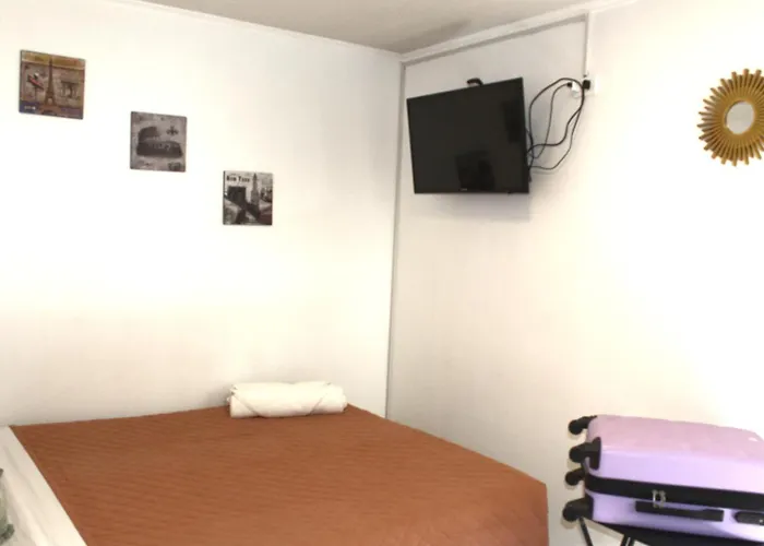 Aero Hostal Cerca Aeropuerto