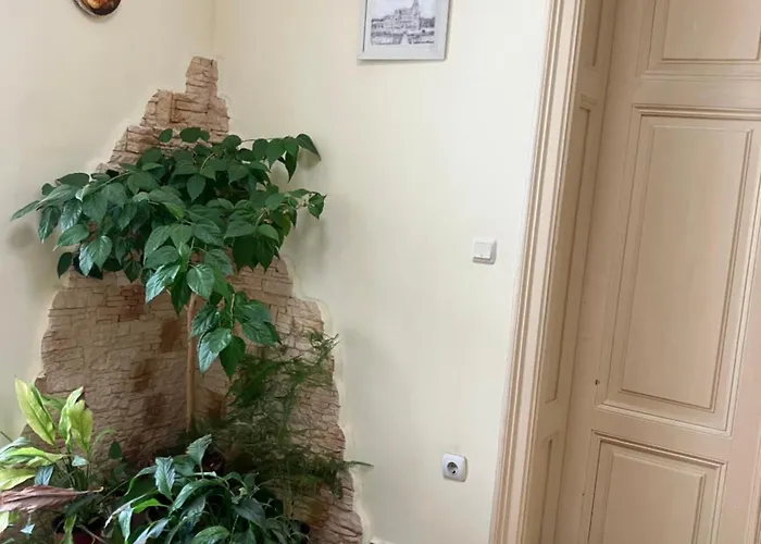 Hostel Rayska Yabalka