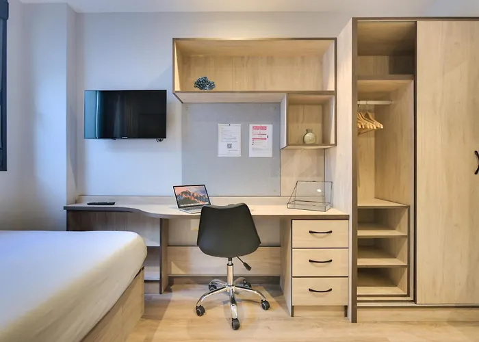 Livensa Living Salamanca Parking Free