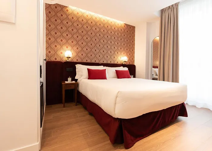 Hotel de 4 estrellas: L&H Callao Selection Adults Only