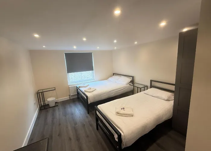  Saba London