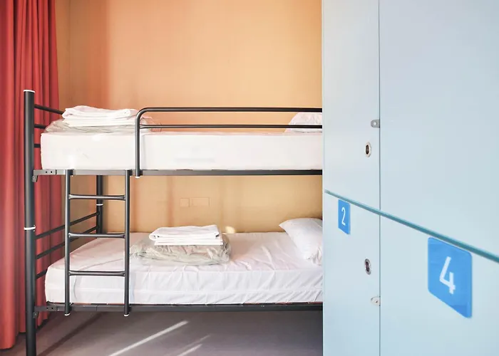 Loop INN Albergue Santiago de Compostela